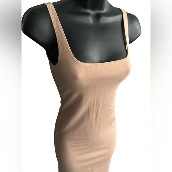 FOREVER 21 Blush Sleeveless Bodycon Midi Dress NWOT - Picture 5 of 7